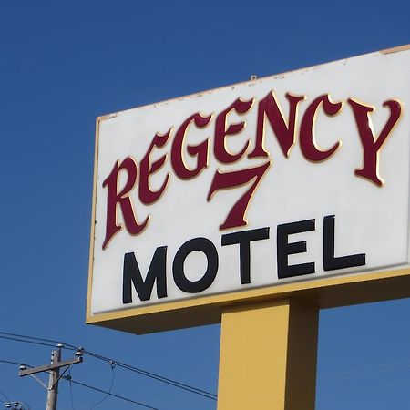 Regency 7 Rogers Motel Exterior photo